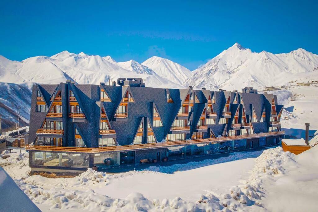 Ski Resort Stay In Gudauri Exterior photo